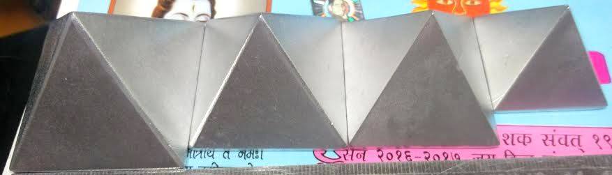 parad-pyramid